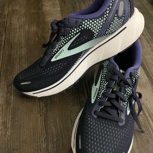 Brooks ghost 14